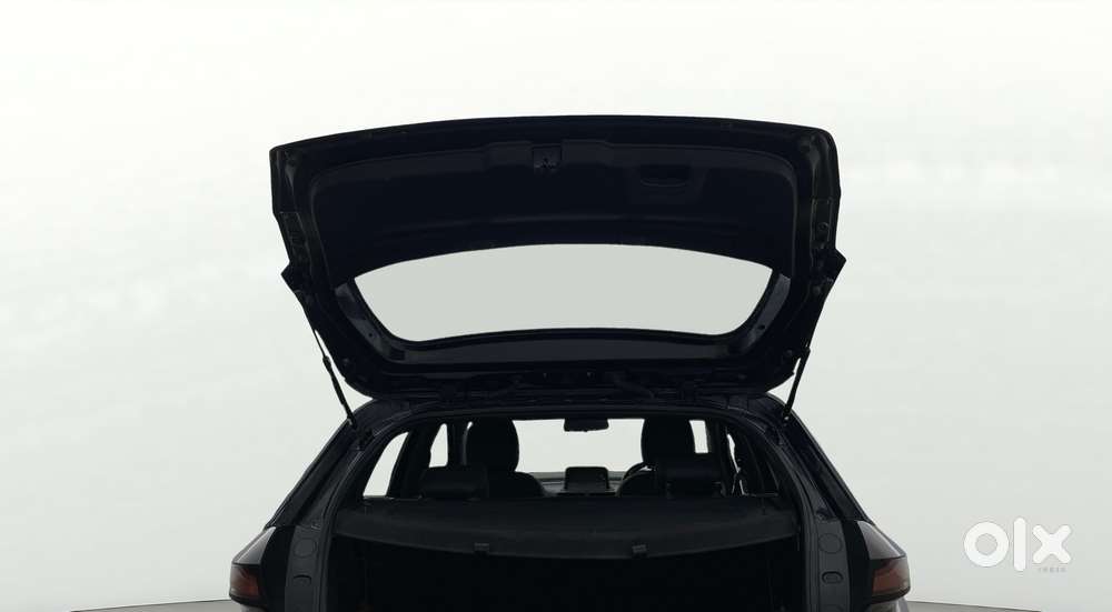 Tata Altroz 1.2 Xz Plus Petrol, 2022, Petrol