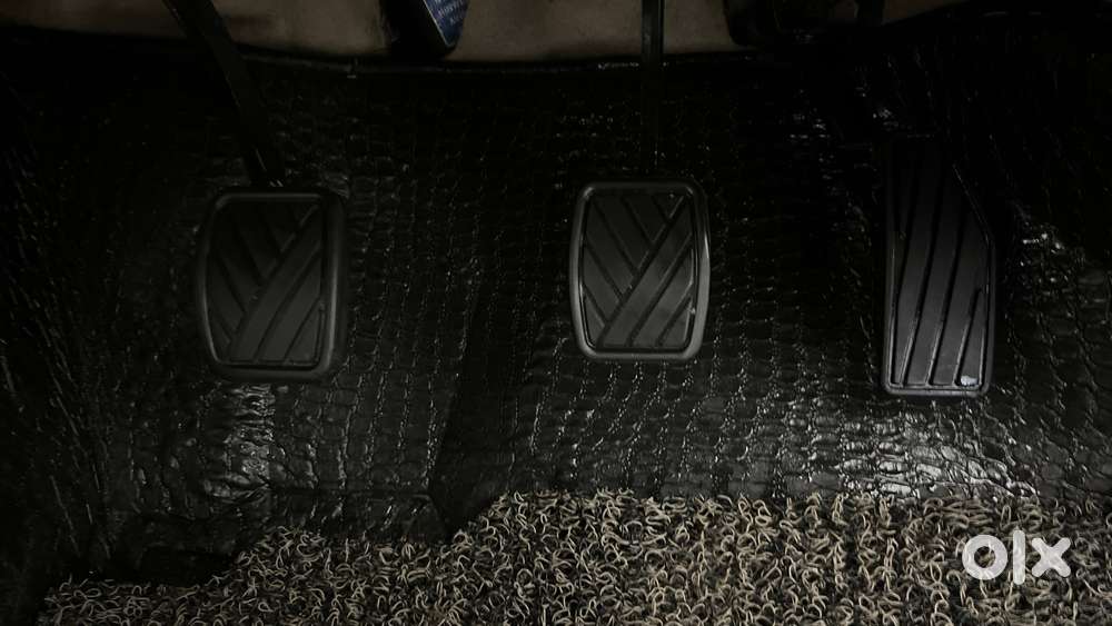 Maruti Suzuki Swift Dzire 1.2 Vxi Bsiv, 2017, Petrol