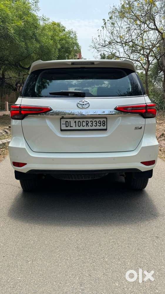 Toyota Fortuner 2011-2016 4x4 At, 2022, Diesel