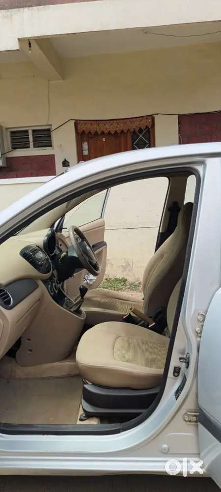 Hyundai I10 Sportz 2010 Petrol Manual