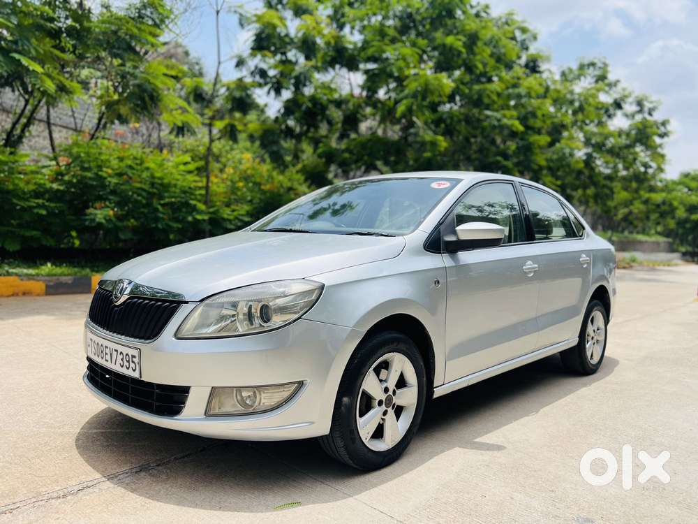 Skoda Rapid 1.5 Tdi At Elegance Plus, 2015, Diesel
