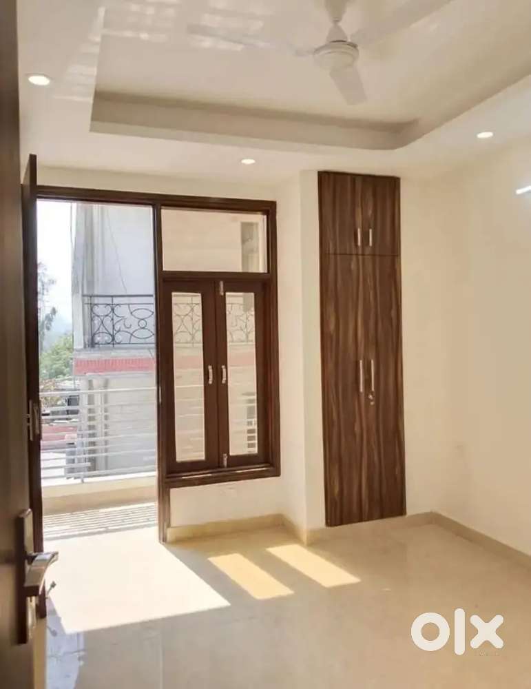 BHK flat available for rent near by metro station For Rent - Main Image