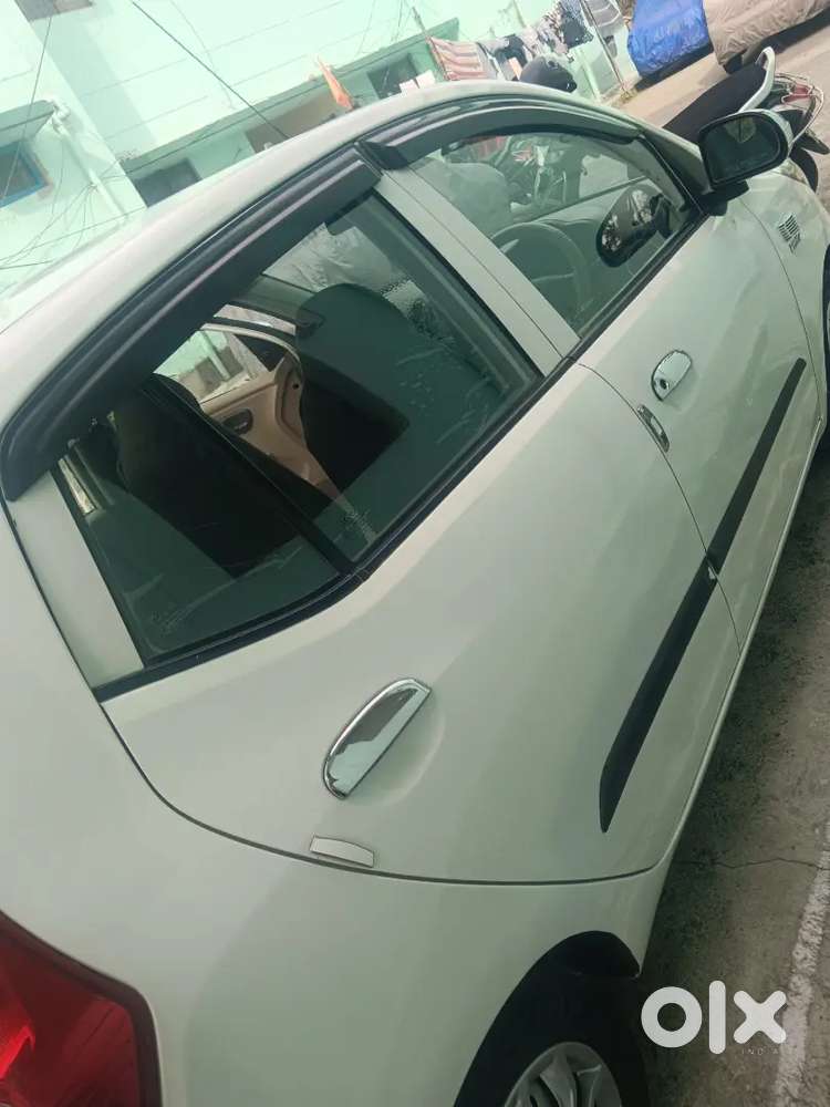 Hyundai I10 Sportz Petrol Manual 2014