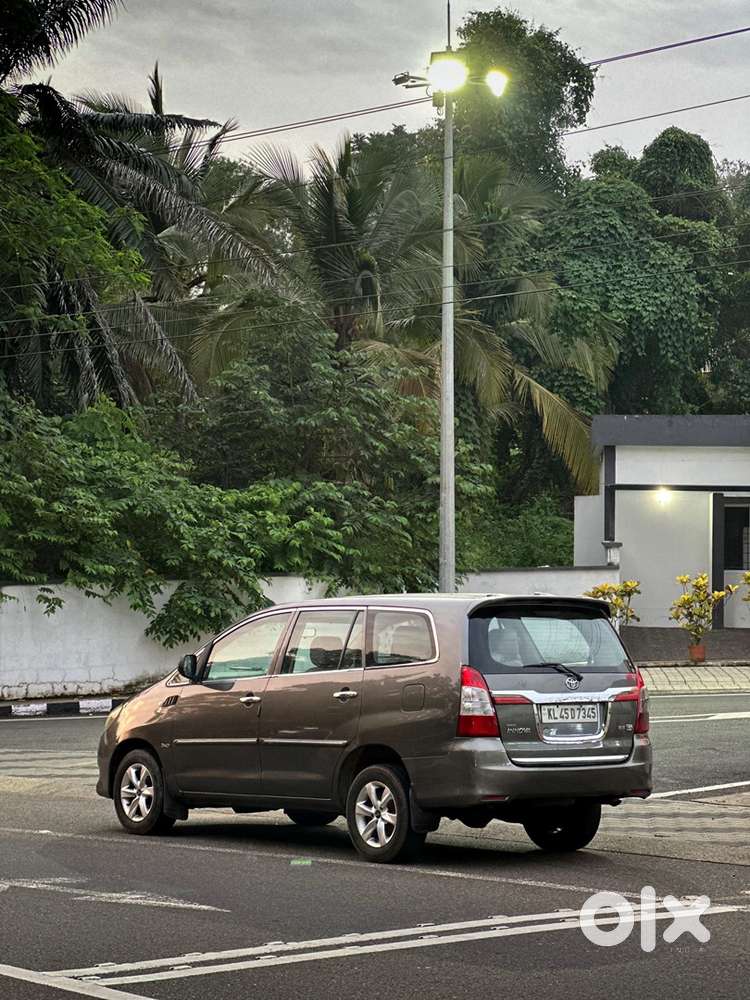 Toyota Innova Diesel Manual 2010 Car