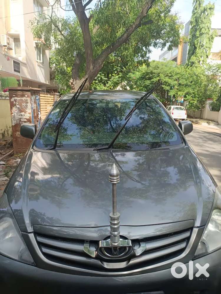 Toyota Innova 2.5 Gx 2011