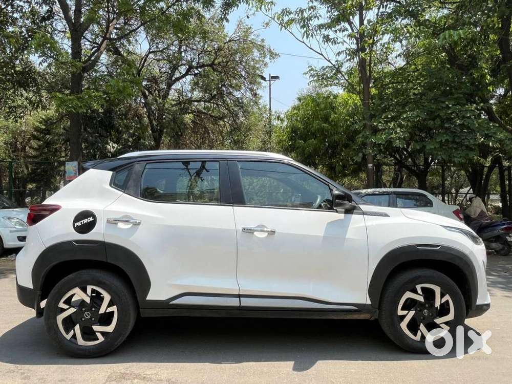 Nissan Magnite 1.0 Xv, 2023, Petrol