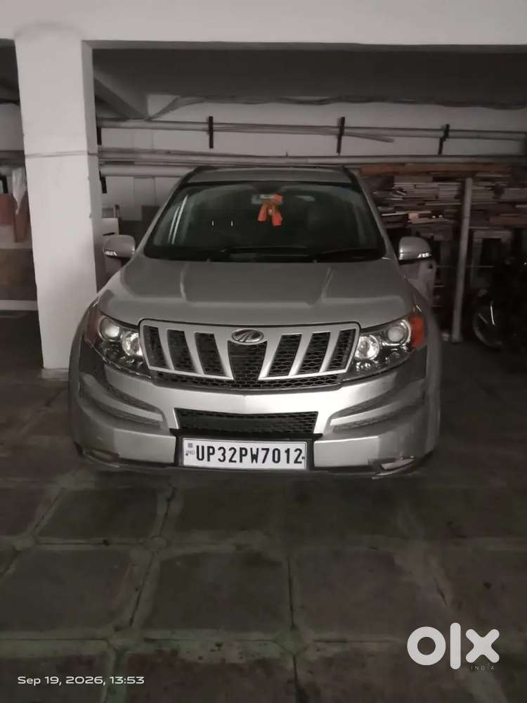 Mahindra Xuv500 2.2 W7 2014 (cars24 &spinny Don't Call)