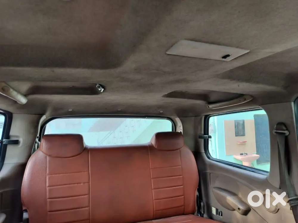 Ac Airbag 7seater Seats Is Foldable