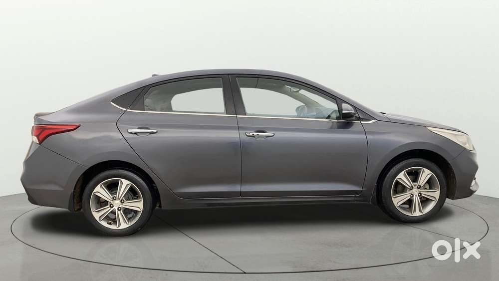 Hyundai Verna 1.6 Sx (o) Vtvt, 2017, Petrol