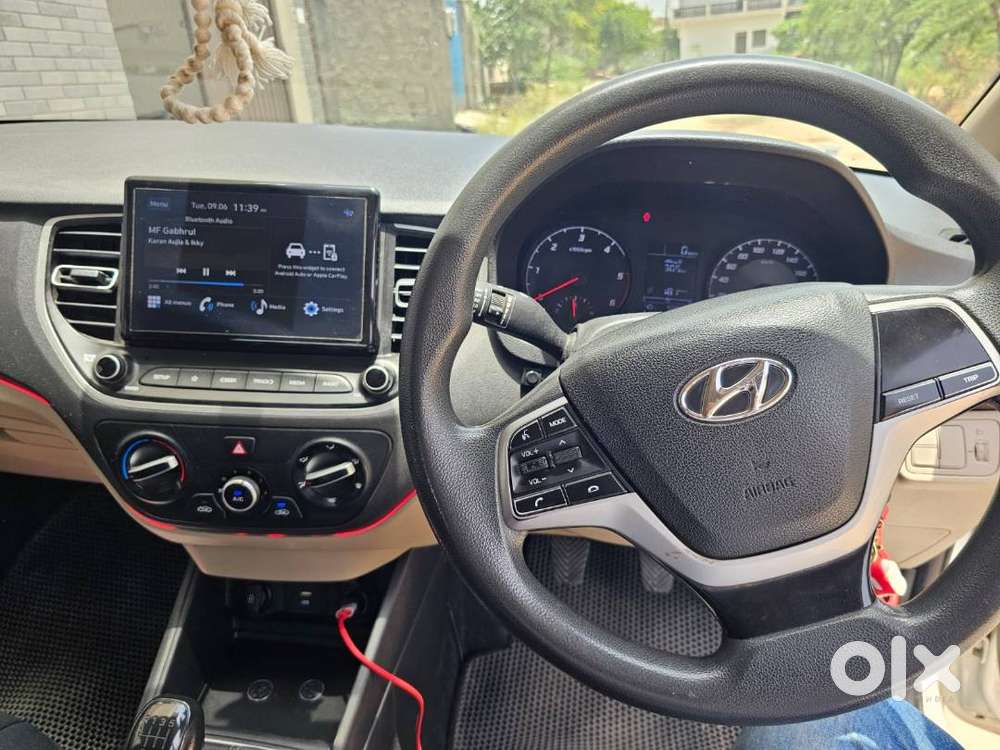 Hyundai New Verna 2023 Diesel Under Warranty