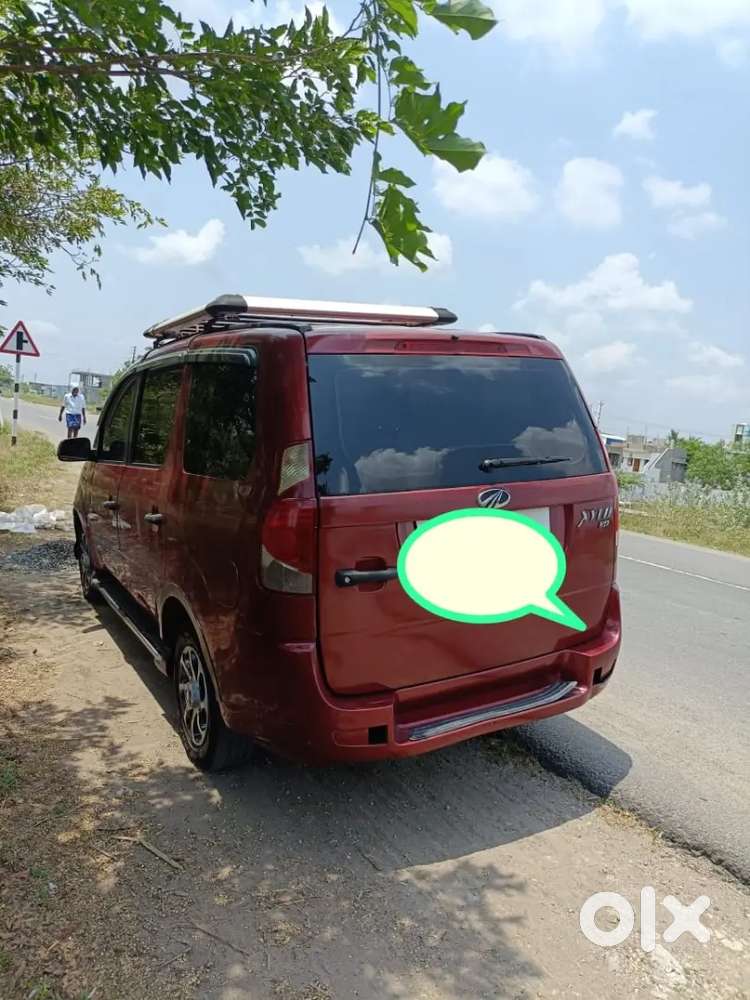 Mahindra Xylo 2012
