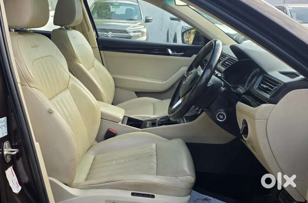 Skoda Superb Lk 2.0 Tdi At, 2019, Diesel