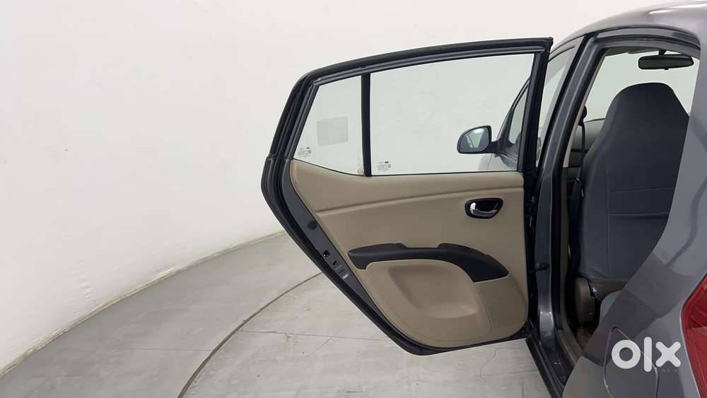 Hyundai I10 Sportz 1.1 Irde2, 2015, Petrol