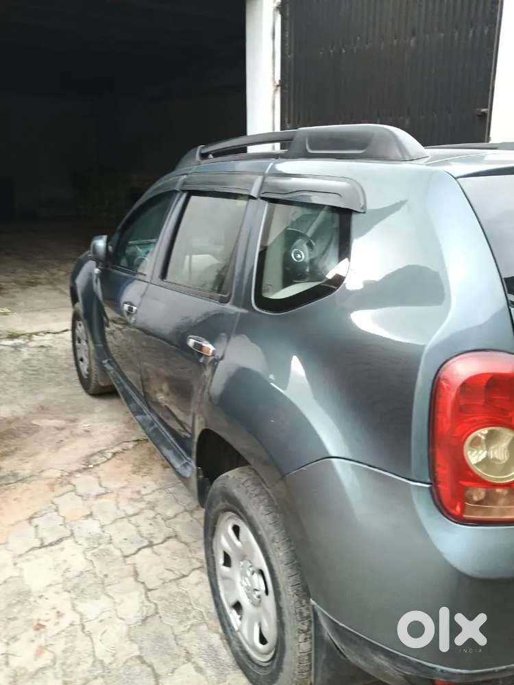 Renault Duster Rxe Mt 2014