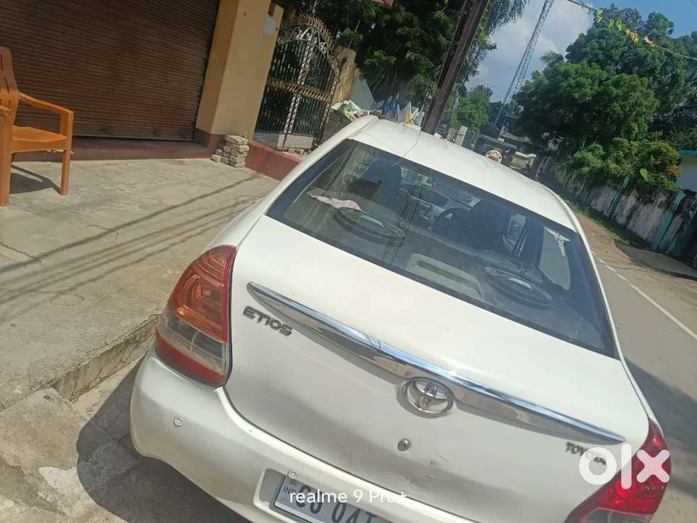 Toyota Etios 1.5 G 2012 Model