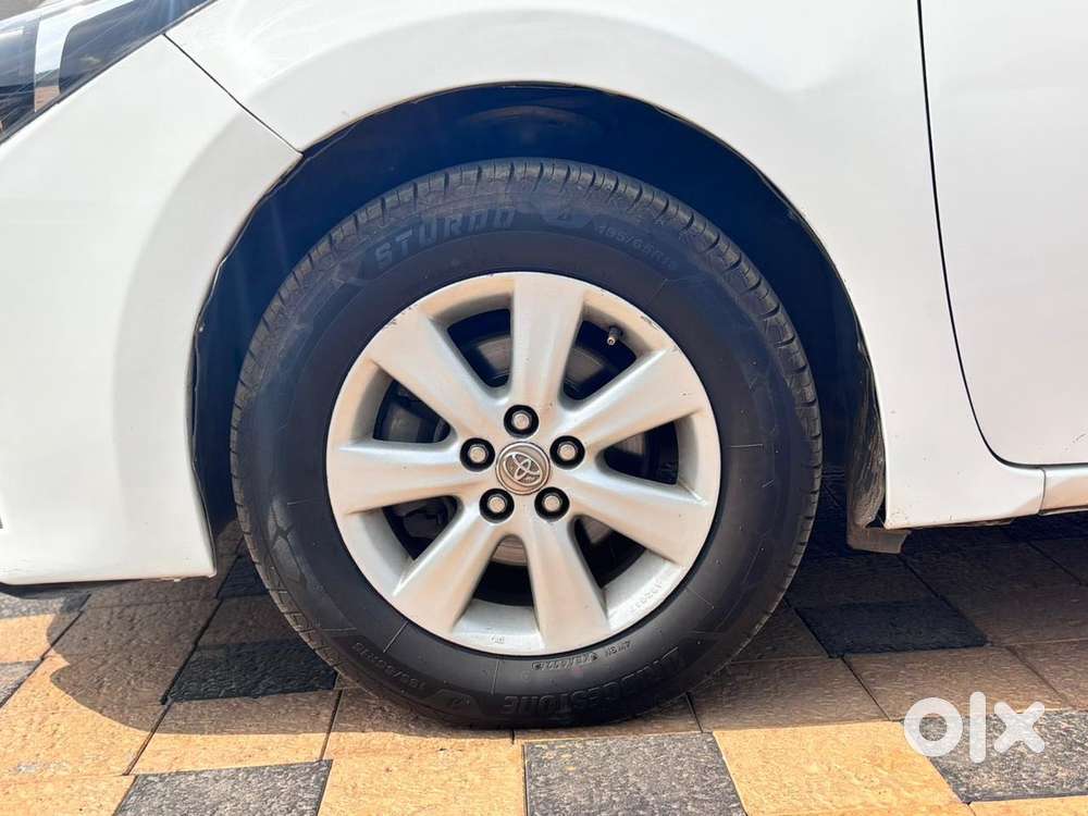 Toyota Corolla Altis 2013-2017 D-4d G, 2016, Diesel