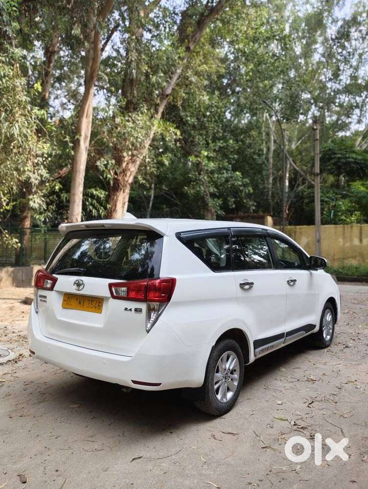 Toyota Innova Crysta 2.4 Gx Mt, 2018, Petrol