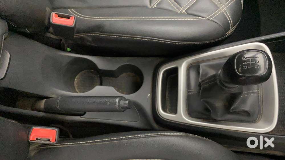 Hyundai Venue 1.2 S Plus, 2022, Petrol
