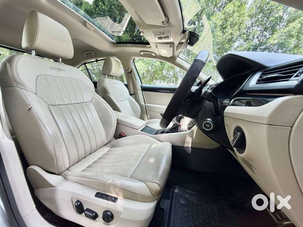 Skoda Superb 2.0 L&k Tsi At, 2019, Petrol