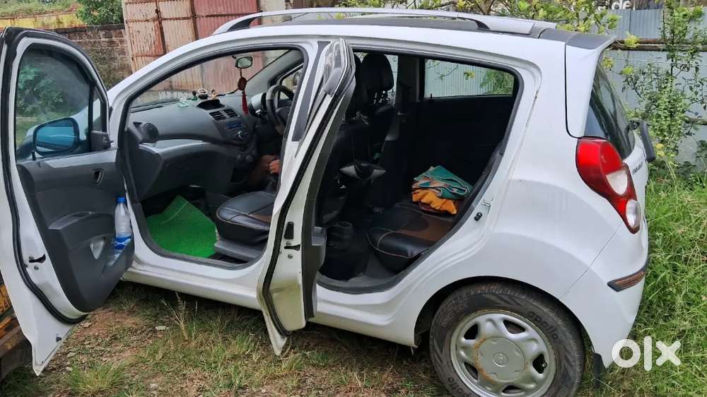 Chevrolet Beat 2015 Petrol