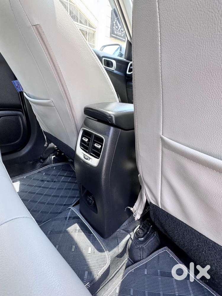 Hyundai Venue, 2020, Petrol