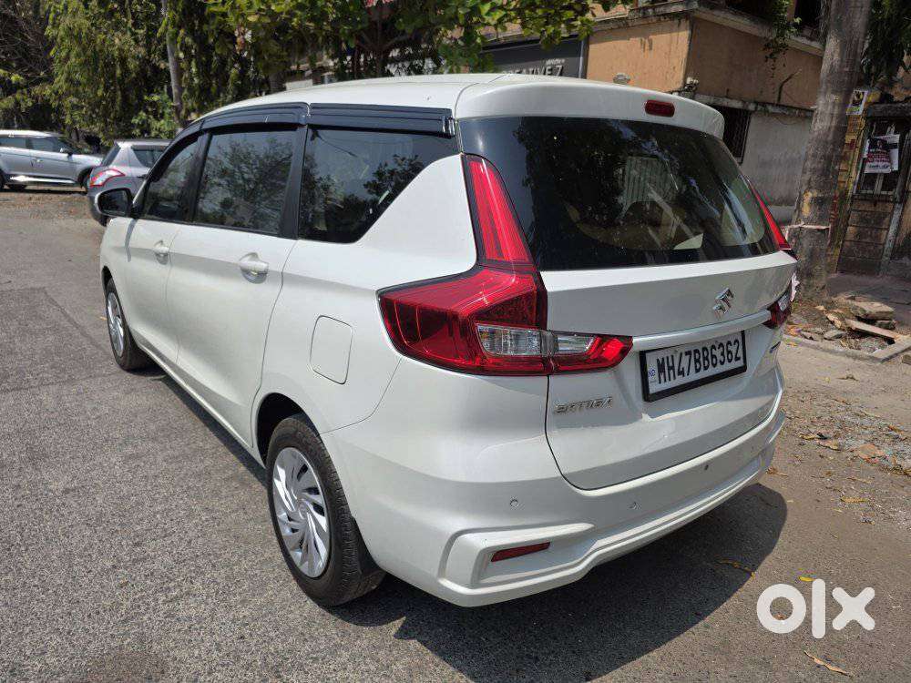 Maruti Suzuki Ertiga Vxi At Petrol, 2022, Petrol