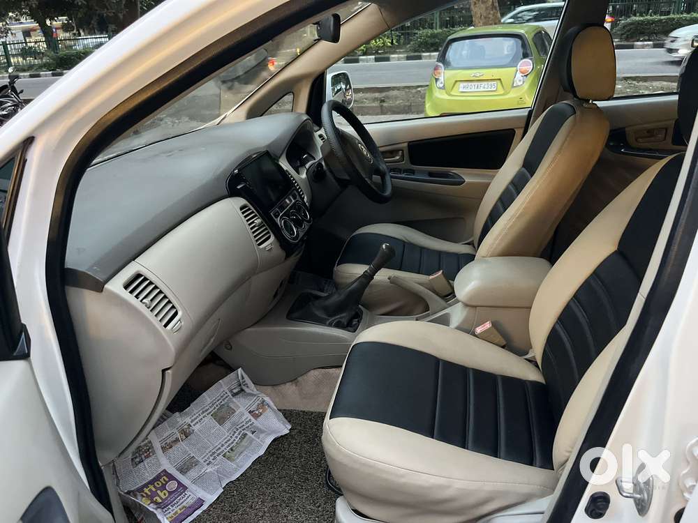 Toyota Innova 2.5 Gx (diesel) 7 Seater Bs Iv, 2012, Diesel