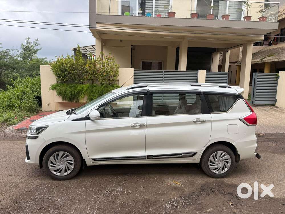 Maruti Suzuki Ertiga Vxi Cng, 2023, Cng & Hybrids