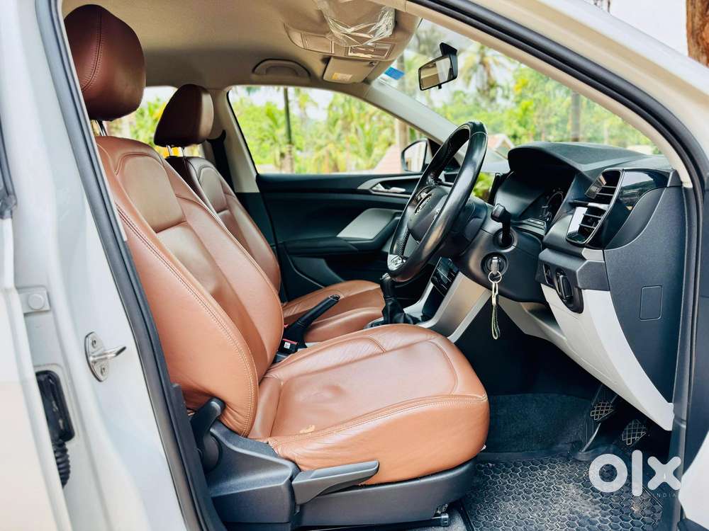 Skoda Kushaq 1.0 Tsi Ambition, 2021, Petrol