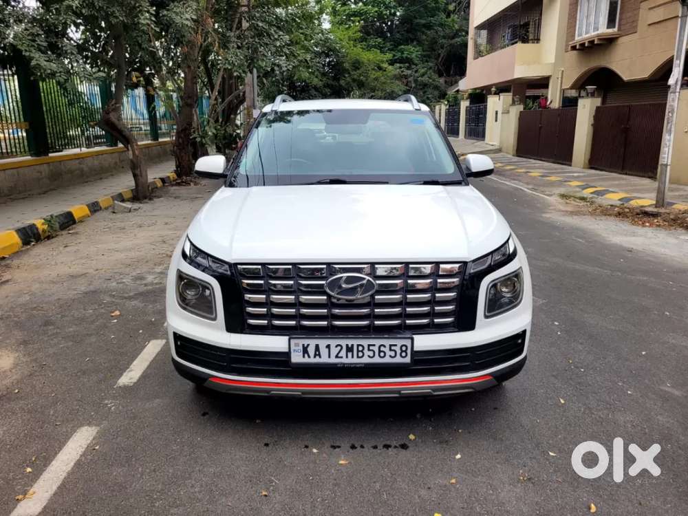 Hyundai Venue 1.2 S (o), 2023, Petrol