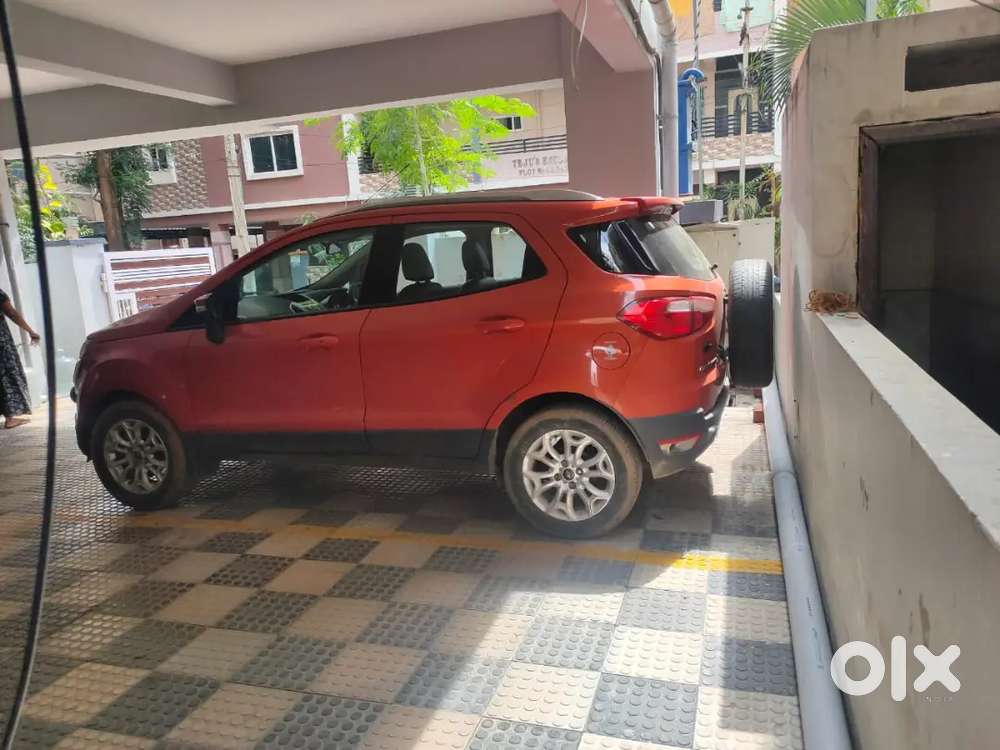 Ford Ecosport 
1l Ecoboost Engine 
Titanium (o).
Manual Transmission