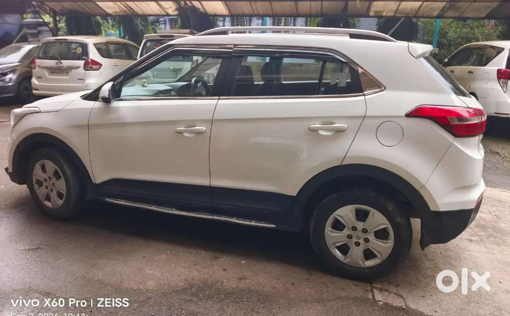 Hyundai Creta  2016 Variant Petrol + Cng