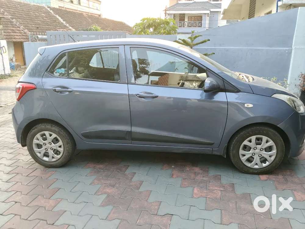 Hyundai Grand I10 2015 Petrol 99200 Km Driven