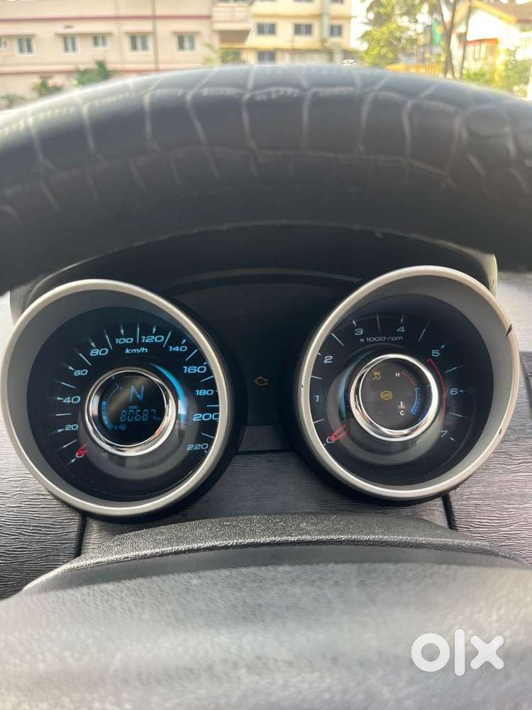 Mahindra Xuv500 2018 Diesel Well Maintained