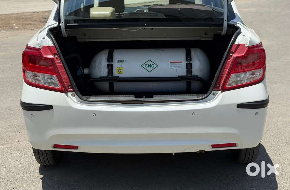 Maruti Suzuki Dzire 1.2 Vxi Cng, 2024, Petrol