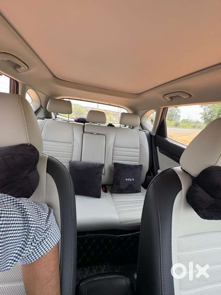 Kia Seltosautomatic 2023 Petrol Well Maintained