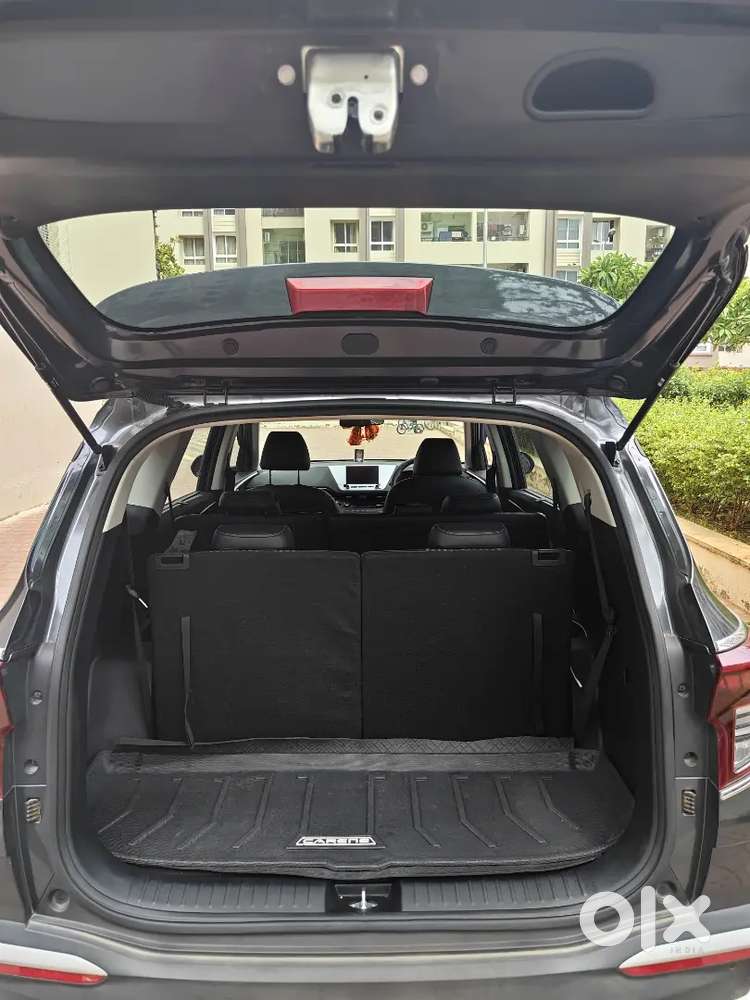 Kia Carens Petrol Well Maintained