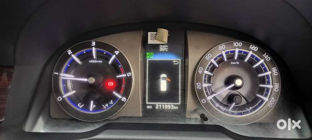 Toyota Innova Crysta 2.4 V 7 Str, 2016, Diesel