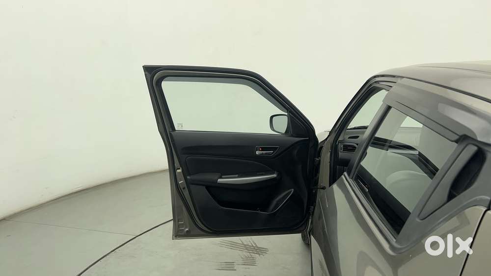 Maruti Suzuki Swift 2018 Zxi Plus, 2018, Petrol