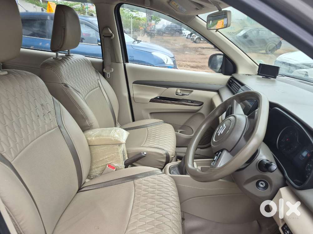 Maruti Suzuki Ertiga 1.5 Vxi Shvs, 2019, Cng & Hybrids