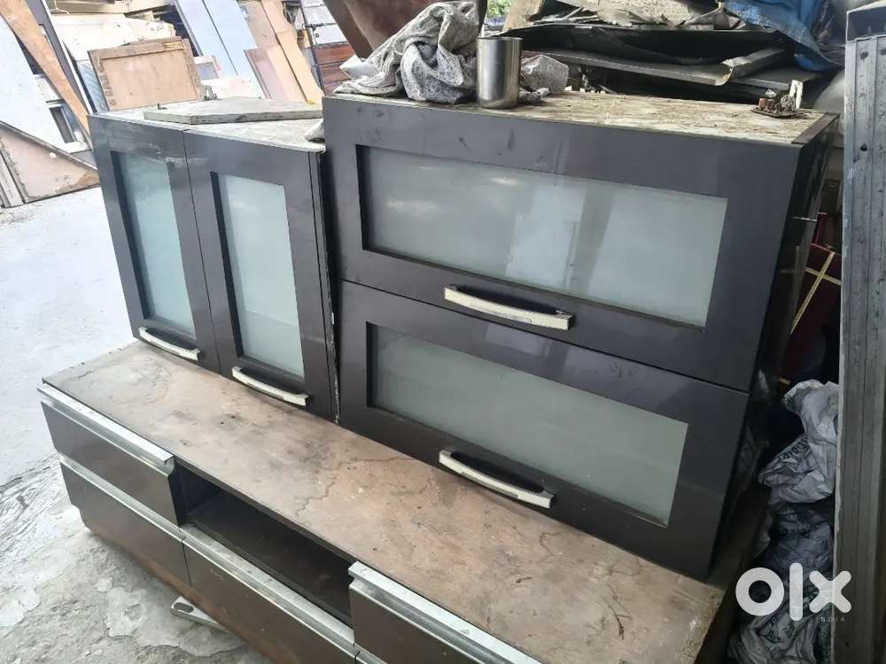 2nd hand furniture