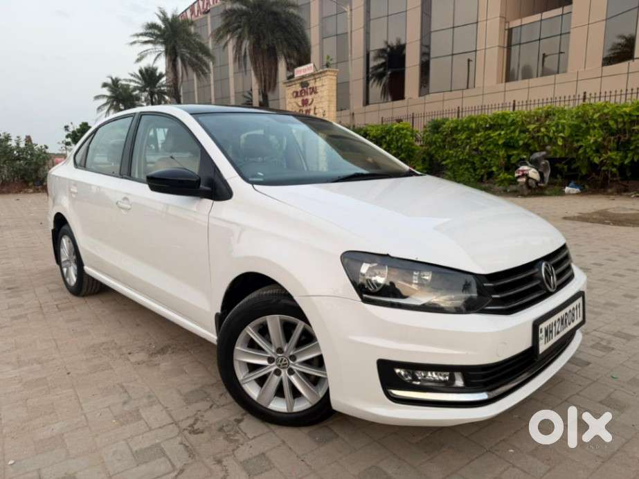 Volkswagen Vento 1.2 Tsi Highline Plus At, 2016, Petrol