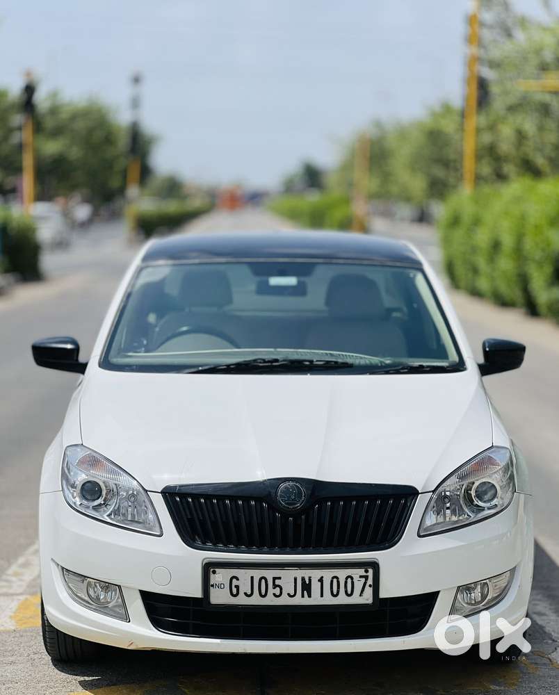 Skoda Rapid 2013-2016 1.5 Tdi At Elegance Black Package, 2015, Diese..
