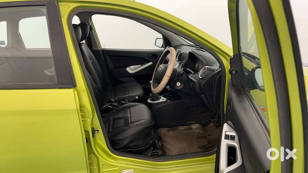 Ford Figo 1.2 Duratec Petrol Titanium, 2012, Petrol