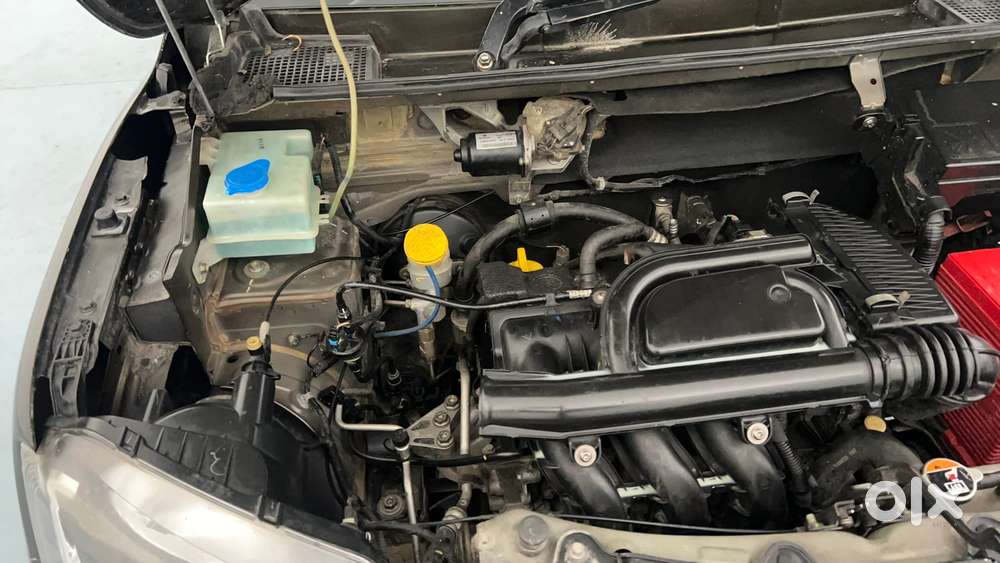 Renault Kwid 2019-ongoing 1.0 Rxt Amt (o), 2018, Petrol