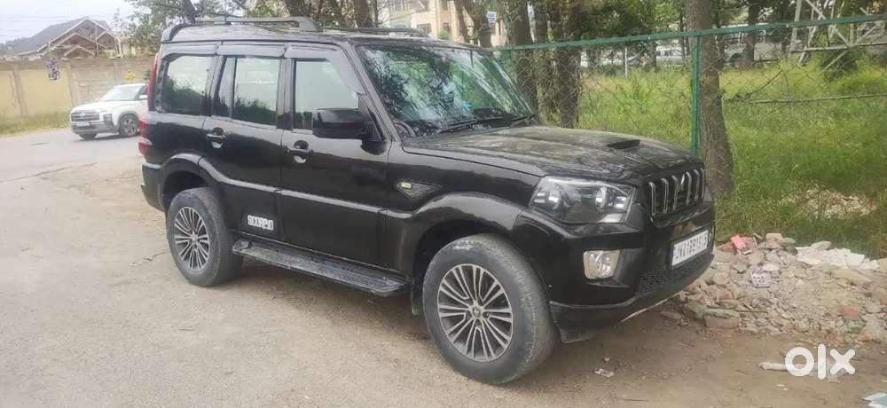 Mahindra Scorpio S5 Plus 2018 Diesel Manual