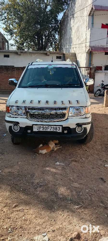 Chevrolet Tavera 2012 Diesel 200010 Km Driven