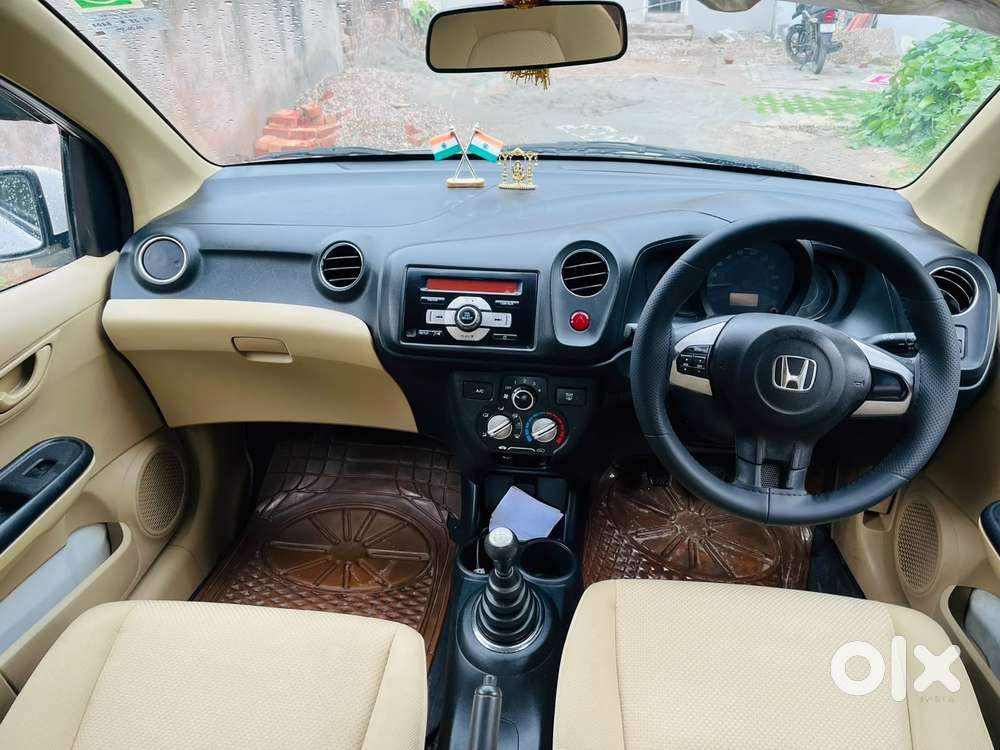 Honda Brio Vx Mt, 2015, Petrol