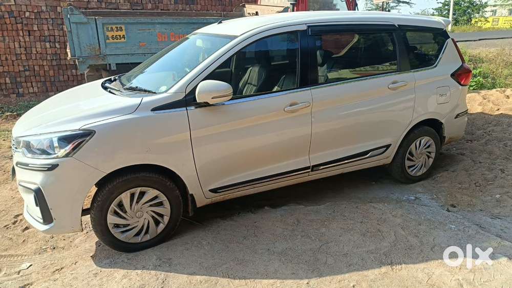 Maruti Suzuki Ertiga Petrol Well Maintained