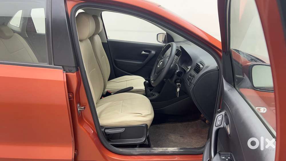 Volkswagen Polo Petrol Comfortline 1.2l, 2015, Petrol